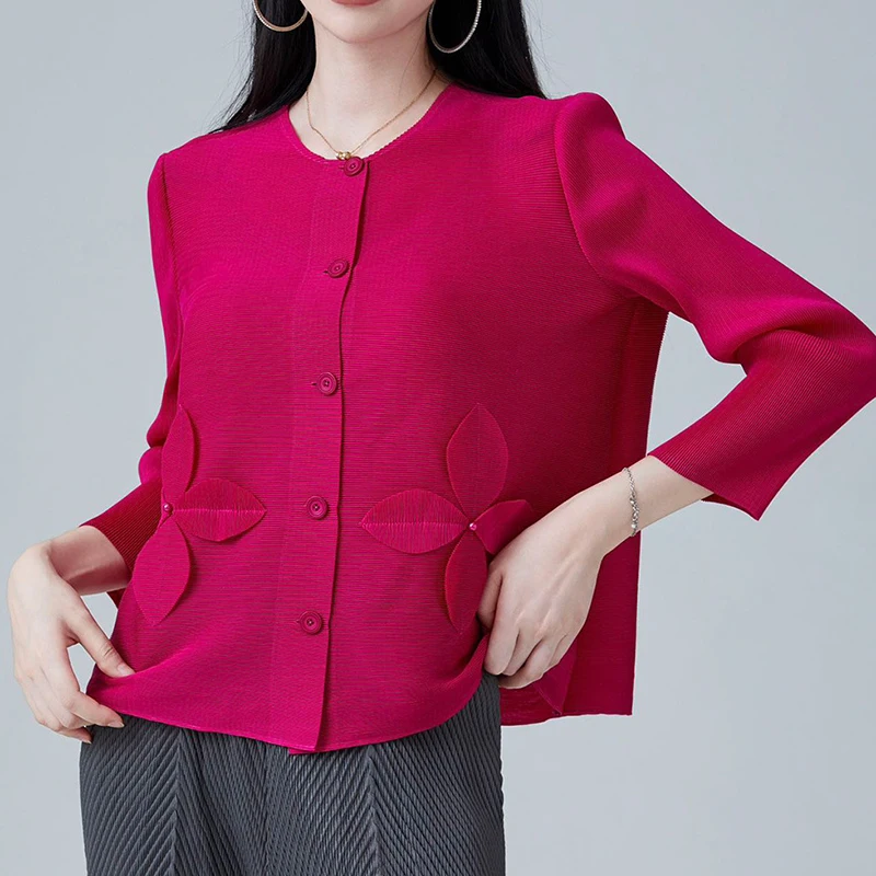 GVUW Pleated Appliques Shirts Women Round Collar Full Sleeve Single Breasted Solid Color New 2024 Versatile Clothing 17G8011