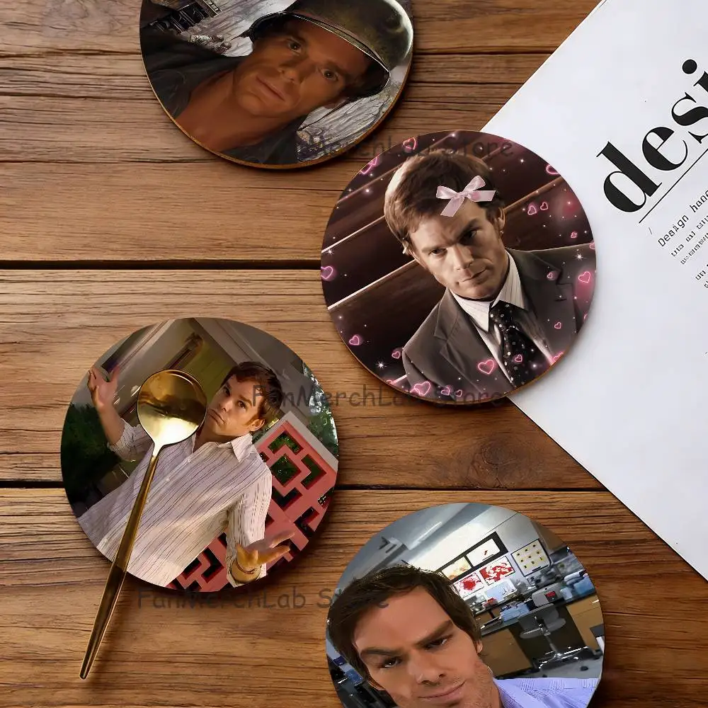 

D-Dexter Morgan Coaster Wooden Drink Tray Suitable for Restaurants and Coffee Shops Easy To Wash and Clean