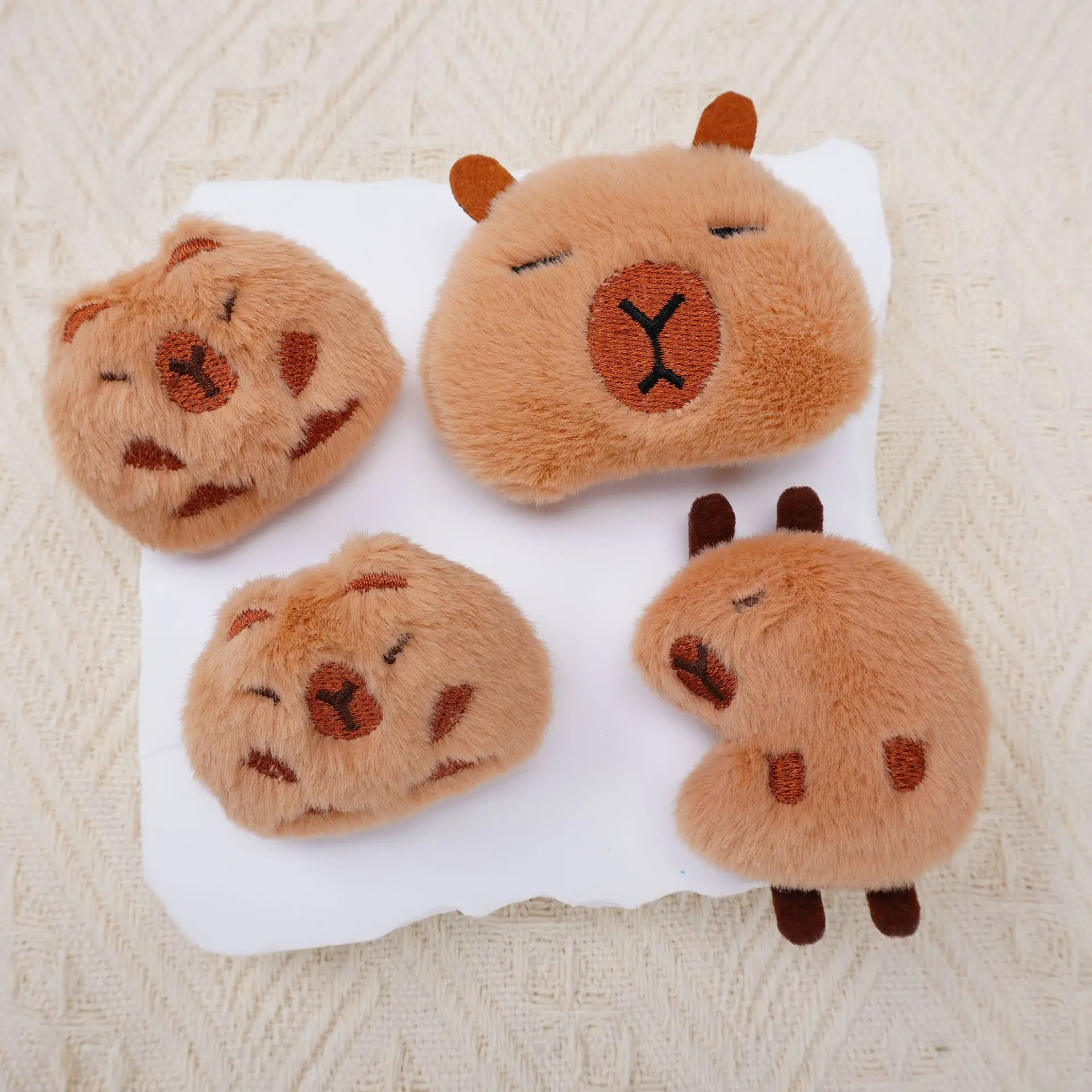 100 Pcs Capybara Brooch Doll Cartoon Plush Hair Accessories Doll Diy Jewelry Scarf Socks Accessories