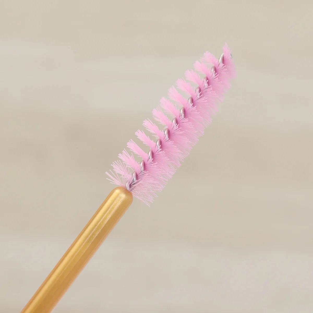 50 pçs escova de cílios rímel varinha aplicador denso picos separados cílios sem aglomeração ferramenta de maquiagem para extensões de cílios náilon