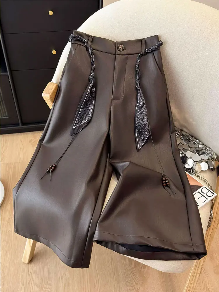 Calças Largas de Couro PU Marrom Retro Americana para Mulheres, Roupas Externas Soltas, Calças Bootcut Retas para Outono e Inverno