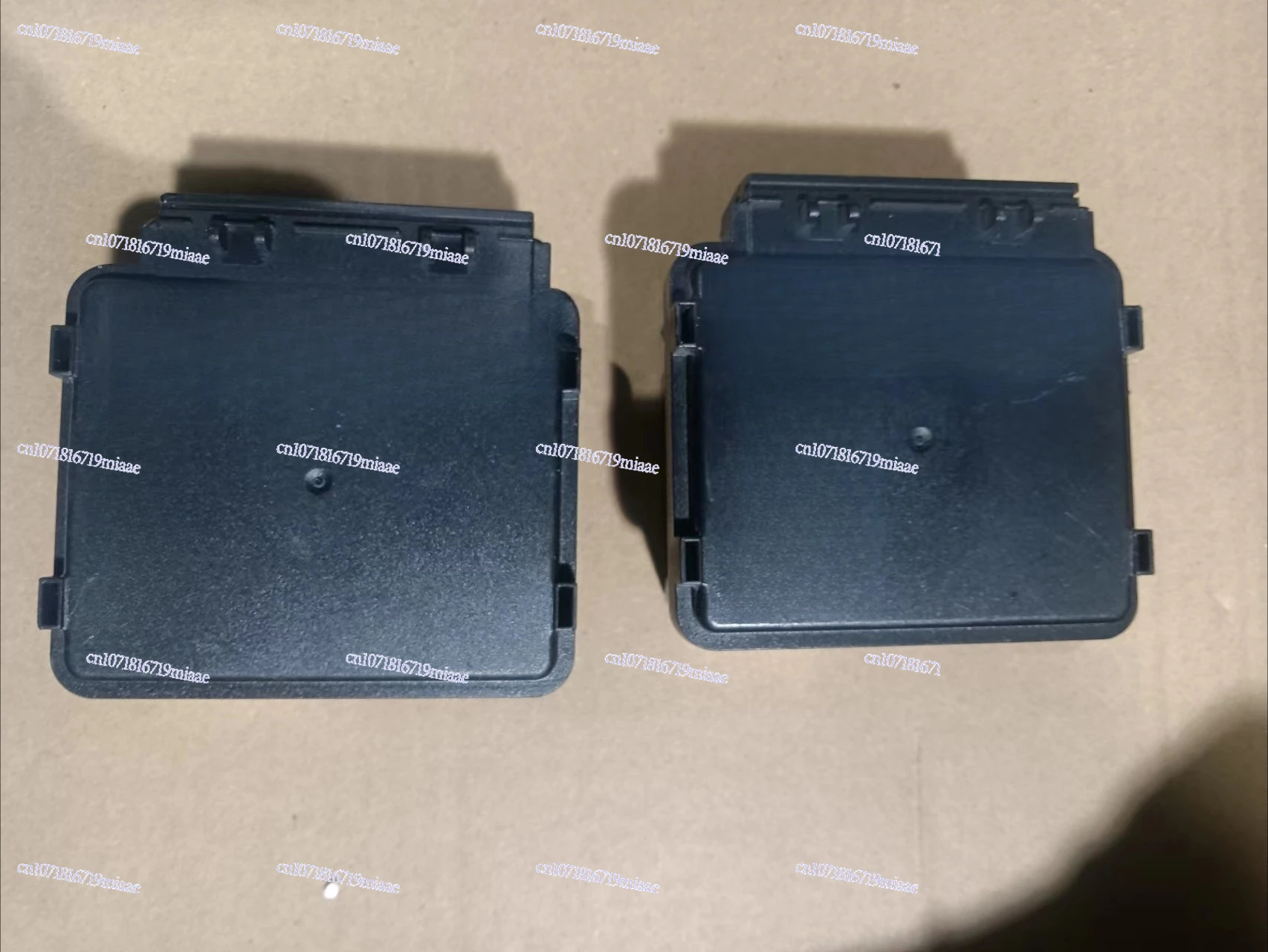 

Car Refrigerator Drive 101N2050 12/24V
