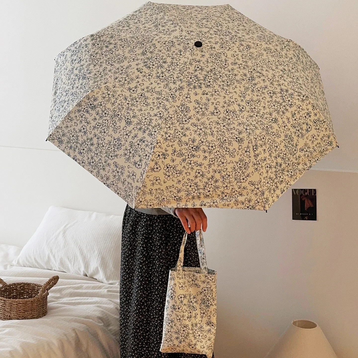 Korean Fresh Floral Foldable Umbrella with Storage Bag, Imitation Wood Handle, UV Protection Sun Rain Dual Use Portable Umbrella