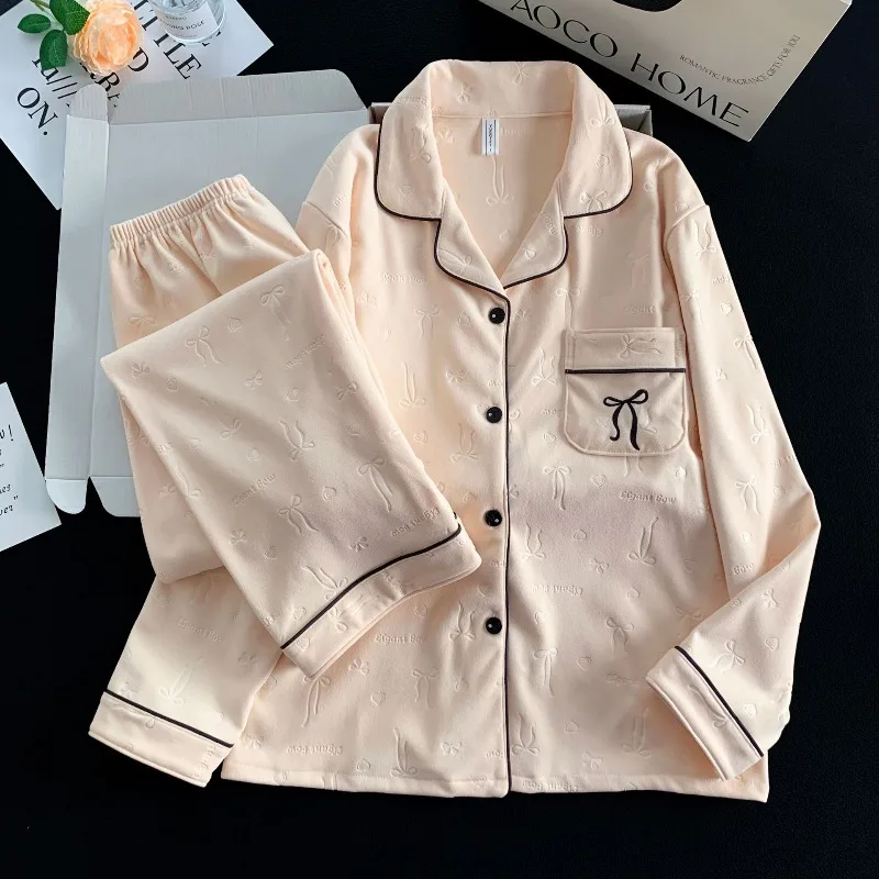 

Comfortable Pajamas Women's Autumn and Winter New German Velvet Warm Casual Simple Long-sleeved Trousers Loungewear Set