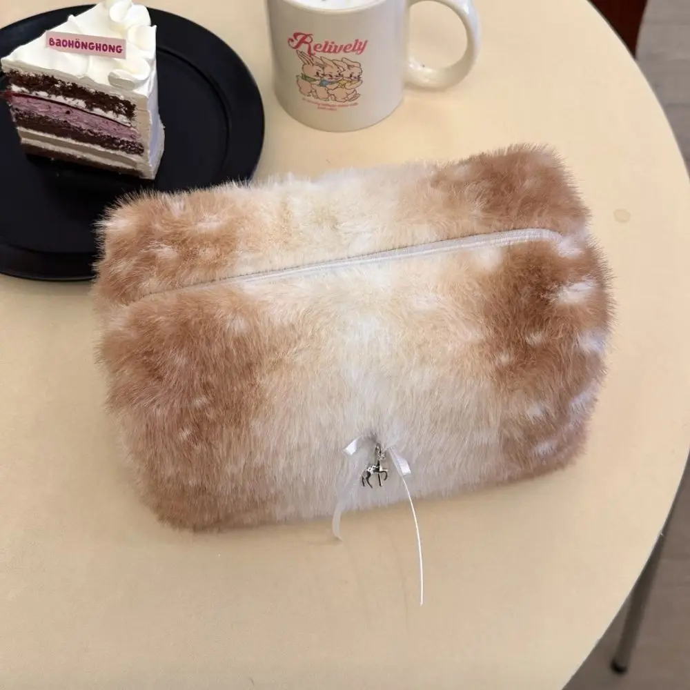 Fashion Casual Cosmetic Bag Bow Large Capacity Travel Cosmetic Case Zipper Lightweight Handbag Autumn and Winter