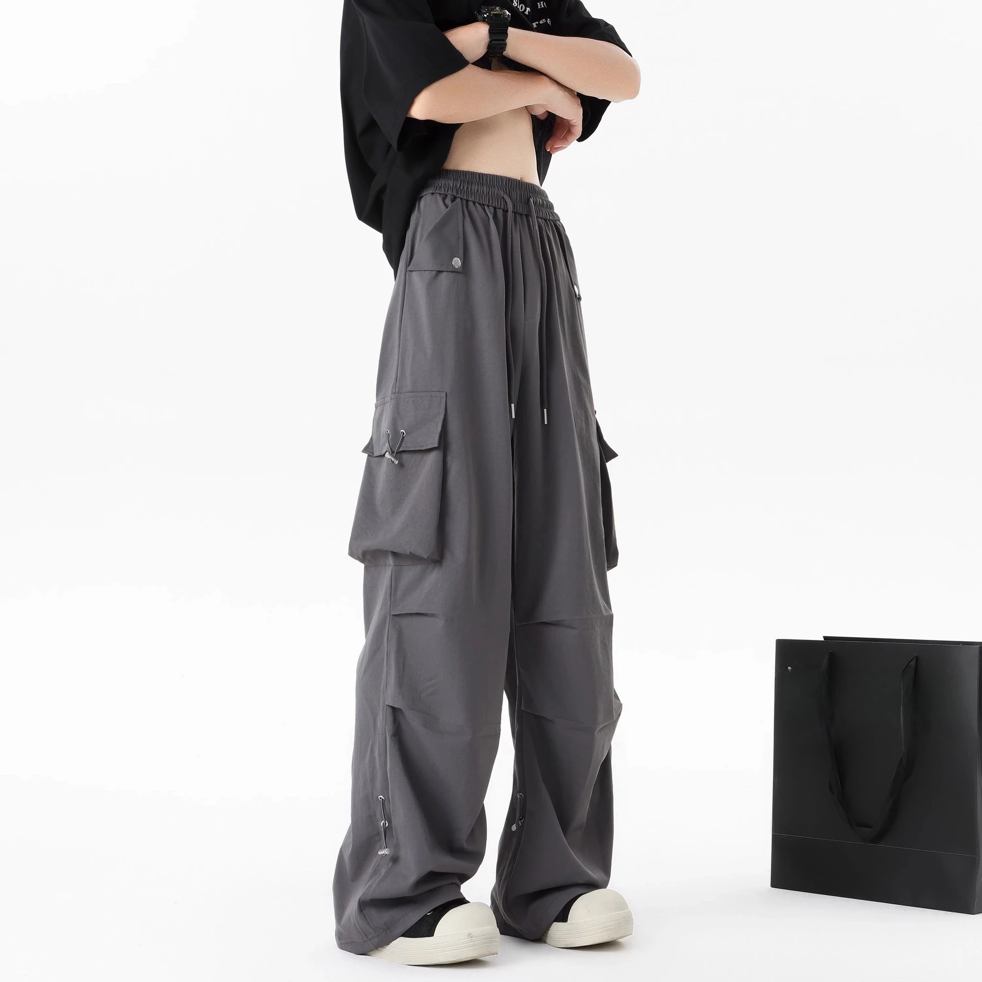 

Men's Streetwear Loose Fit Cargo Pants Spring Autumn Fashion Casual Athletic Straight Leg Trousers for Men​