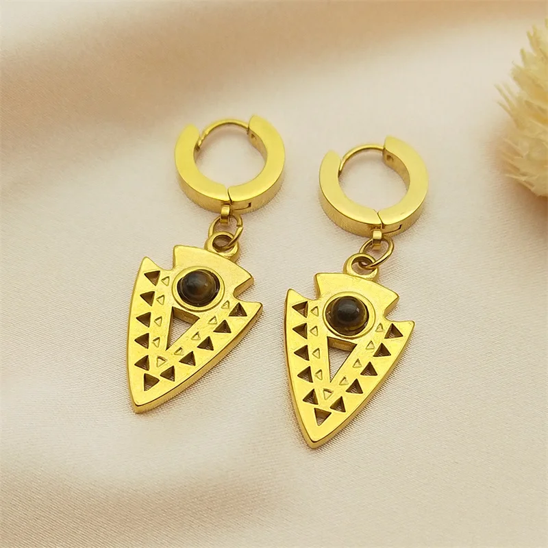 

Stainless Steel Circle Huggie Earring with Tiger Eye Stone Arrow Geometric Hoop Earrings for Women Jewelry Wholesale EZZZ447-5S0
