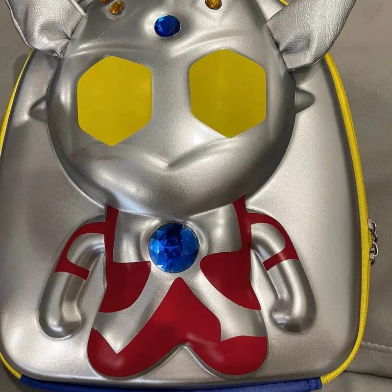 ﻿   กระเป๋าเป้สะพายหลังเด็กอนุบาลลายอัลตร้าแมนน่ารัก ปี 2025 สำหรับเด็กชายอายุ 3-6 ขวบ น้ำหนักเบา ของขวัญ ของเล่น