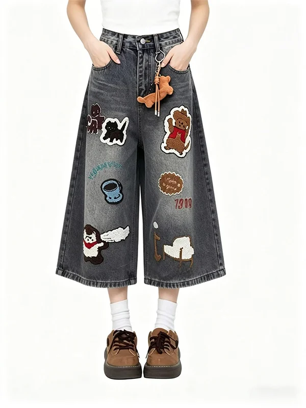 Retro American Cartoon Embroidered Knife  Seven-Foot Women's Jeans Casual High Waist Straight Leg Shorts Wide Match