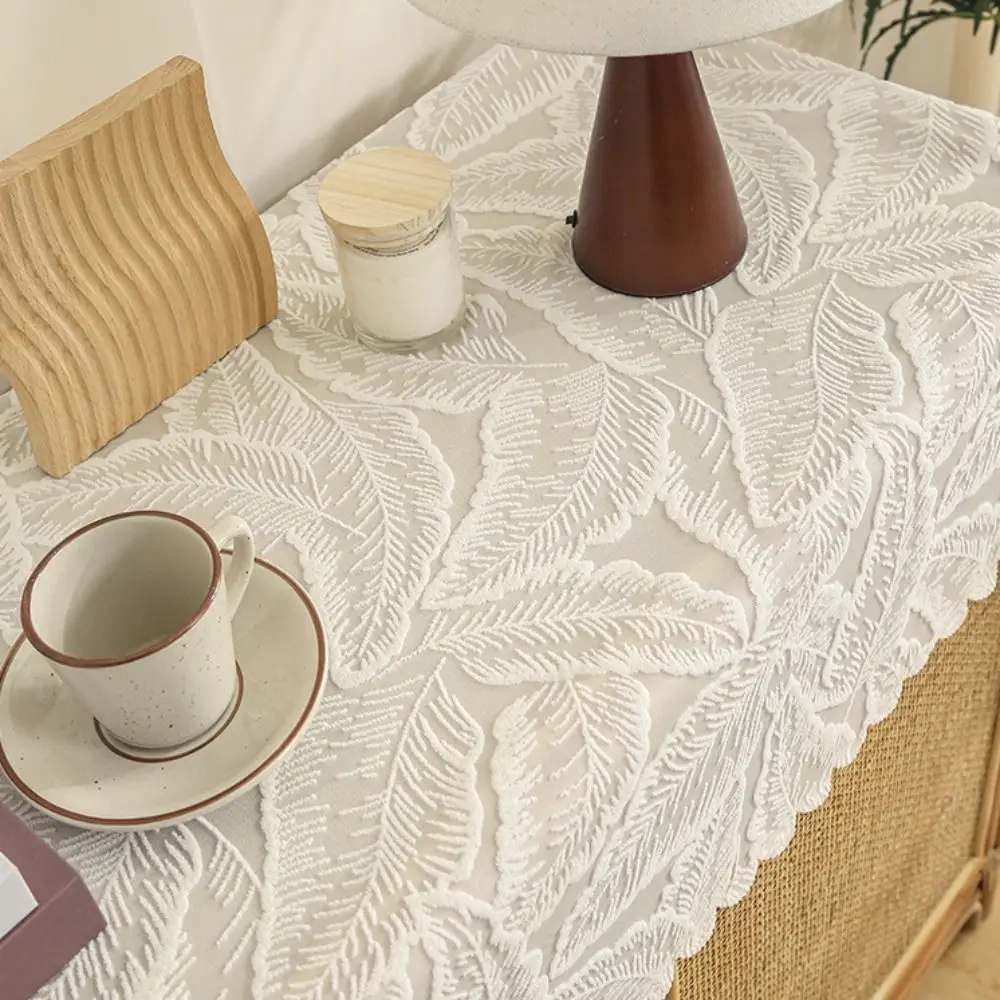 New French Style Lace Tablecloth Dustproof Openwork Design Square Tablecloth Soft Photo Props Tea Table Cloth Dinning Tables