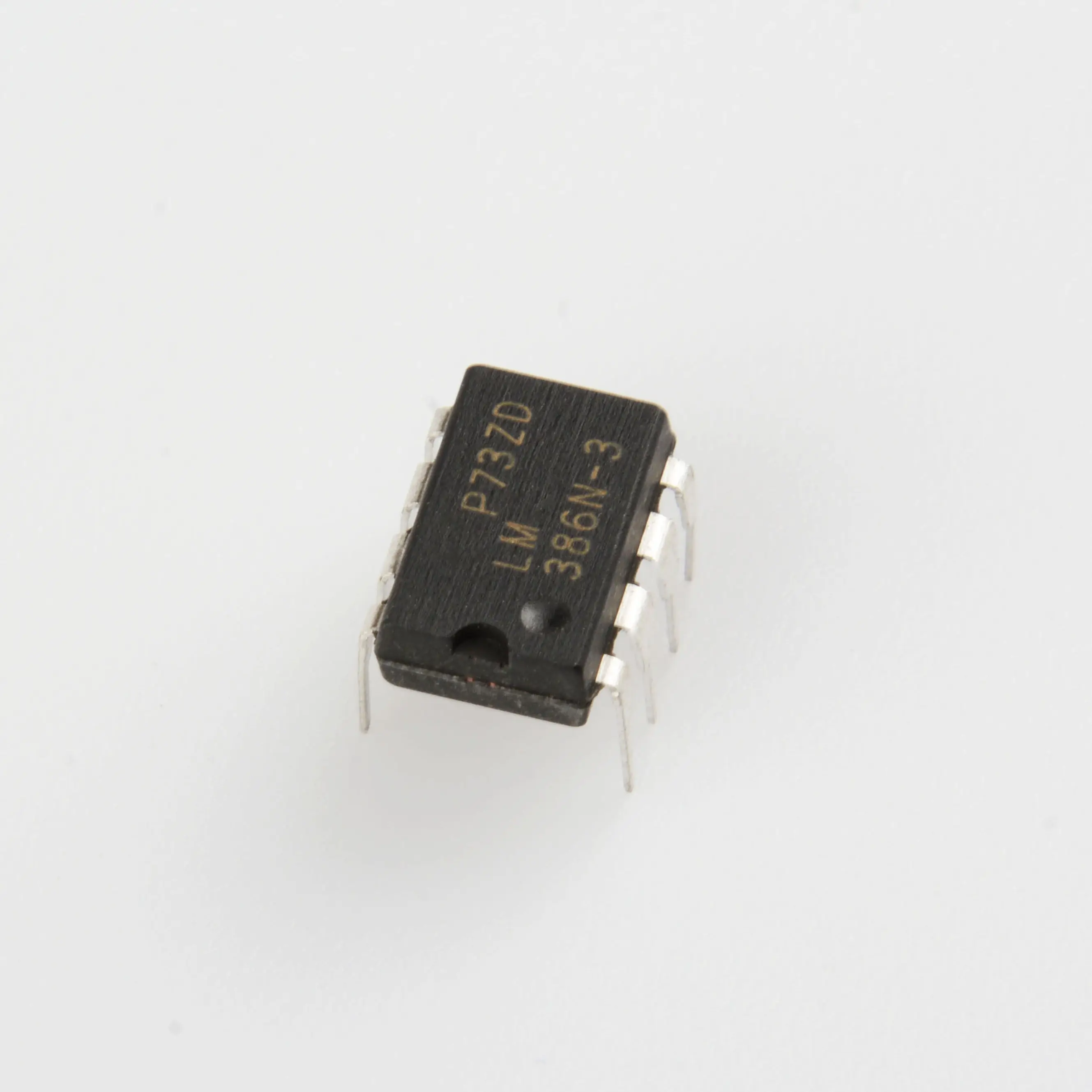 LM386N-3 audio operational amplifier, directly plugged into DIP8 quality assurance, large quantity and excellent price,