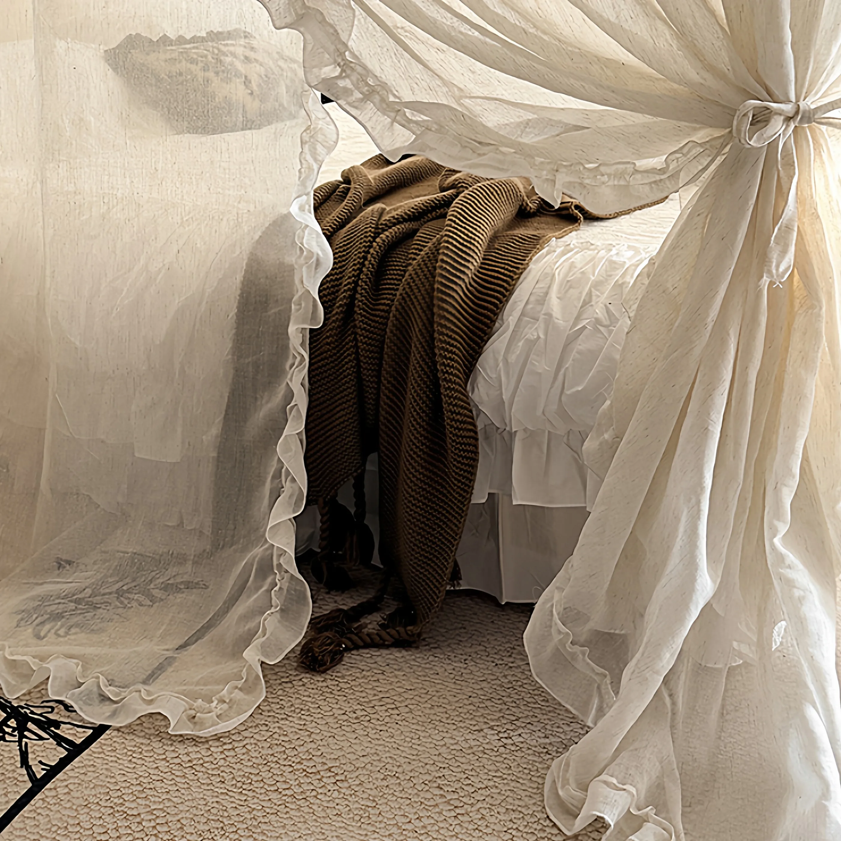 French cotton and linen atmosphere Princess windbed mantle tent Palace B & B European floor-to-ceiling three doors shading