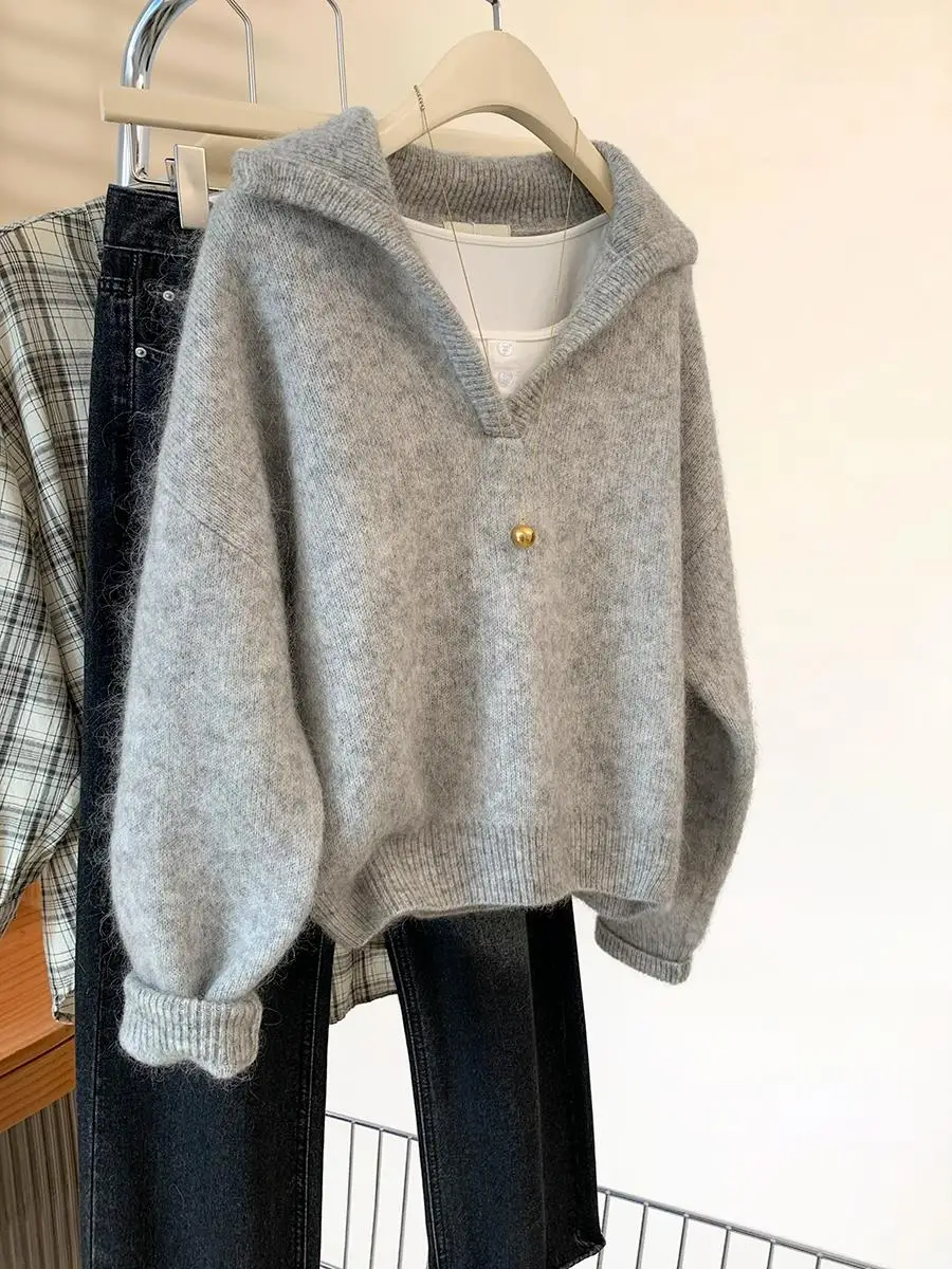 

ay V-Ne Thiened Knitted Sweater Women's Autumn Winter New Sle Lazy Sle Bear Velvet Soft Long Sve Warm Top