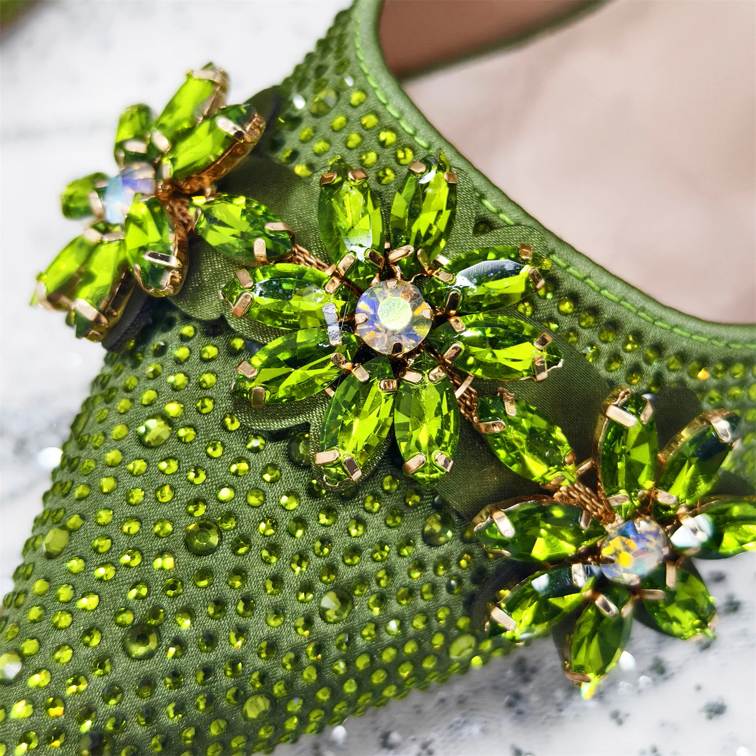 Nigeria Summer Hot Style Fashion Olive Green Flash Diamond Decoration Pointed High Heels Party Shoes Ladies Shoes And Bags
