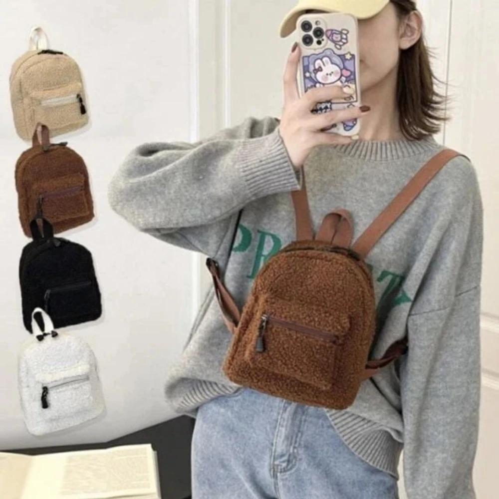 Women‘s Mini Backpack Cute Plush Lamb Fur Korean Fashion Small Bag for Fall Winter Shopping Campus Daily Use Student Rucksack
