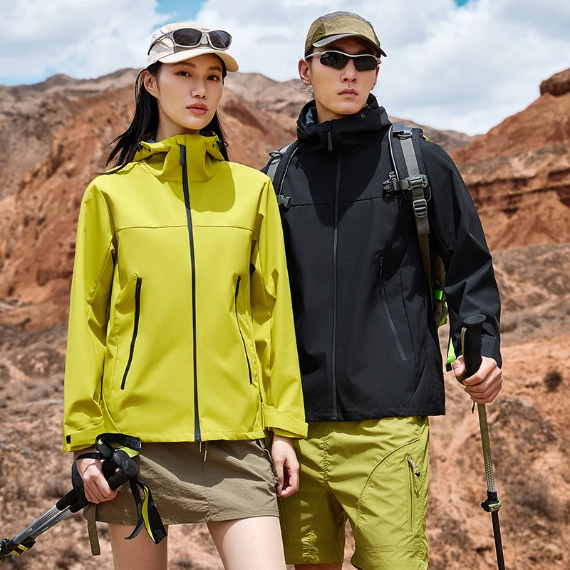 Unisex Waterproof, Windproof and Warm Outdoor Softshell Jacket with Hood, Customized Mountaineering Jacket, Camping Hiking Mountaineering Jacket
