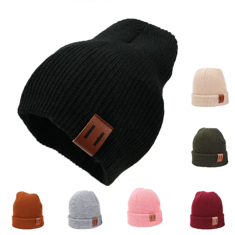 Children knitted wool pullover hat autumn and winter leather label solid color warm baby knitted cap with parent-child models