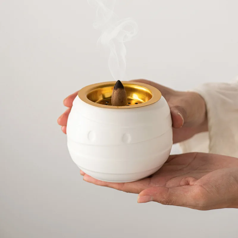 

Ceramic Incense Burner, Round Bandshape, European Style, Home Decoration, Living Room, Desktop Ornaments, Simple, Modern
