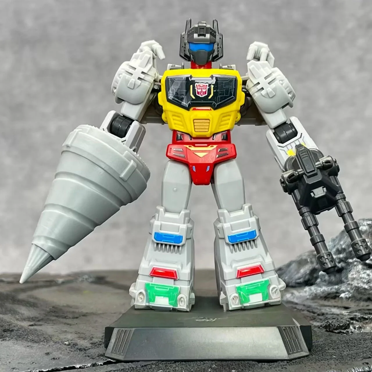 บล็อกกี้ส์ เดวาสเตเตอร์ ทรานส์ฟอร์เมอร์ส รุ่นดีเฟนเดอร์ ชุดประกอบเดวาสเตเตอร์ หุ่นยนต์หุ้มเกราะ ของเล่น พร้อมอุปกรณ์เสริมดอกสว่าน มีสินค้าในสต็อก