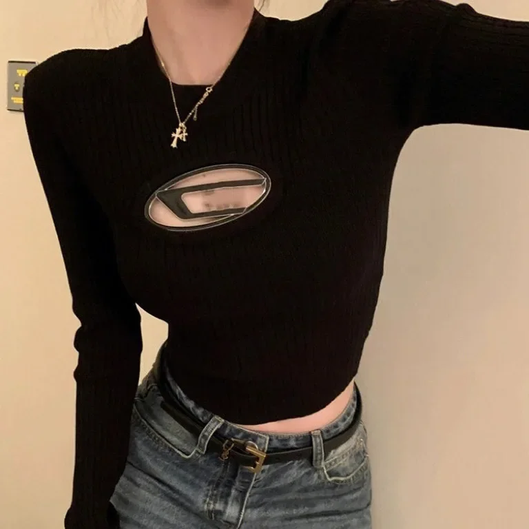 High Metal D Hollow Design SensibilityNiche Knitted Top Cropped Top Women's Autumn Elasticity Slims You Smooths Your Silhouette 