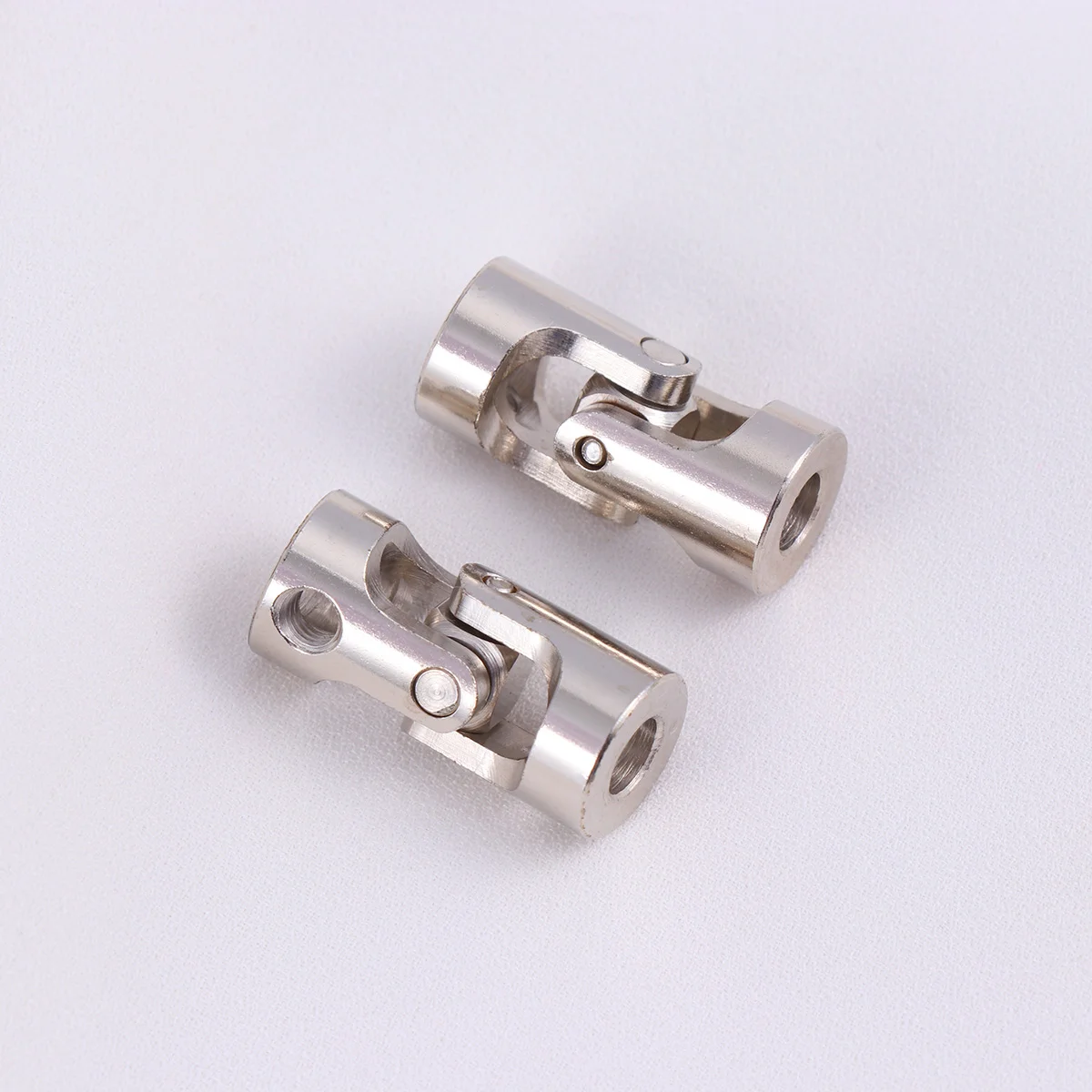 5 Pcs in Package Universal Joint Shaft Coupler Coupling Steering Connector for RC Car Crawler Boat (Silver)