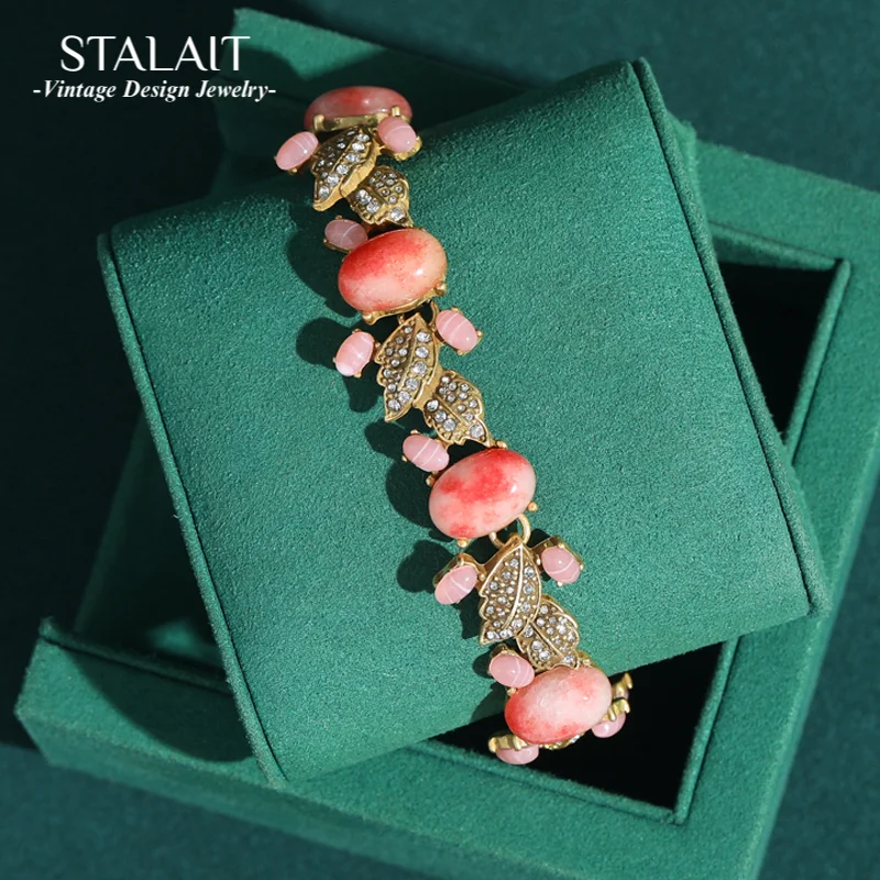 

Vintage Elliptical Crystal Pink Charm Bracelets For Women With Rhinestone Natural Stone Antique Accessories Woman Luxury Jewelry