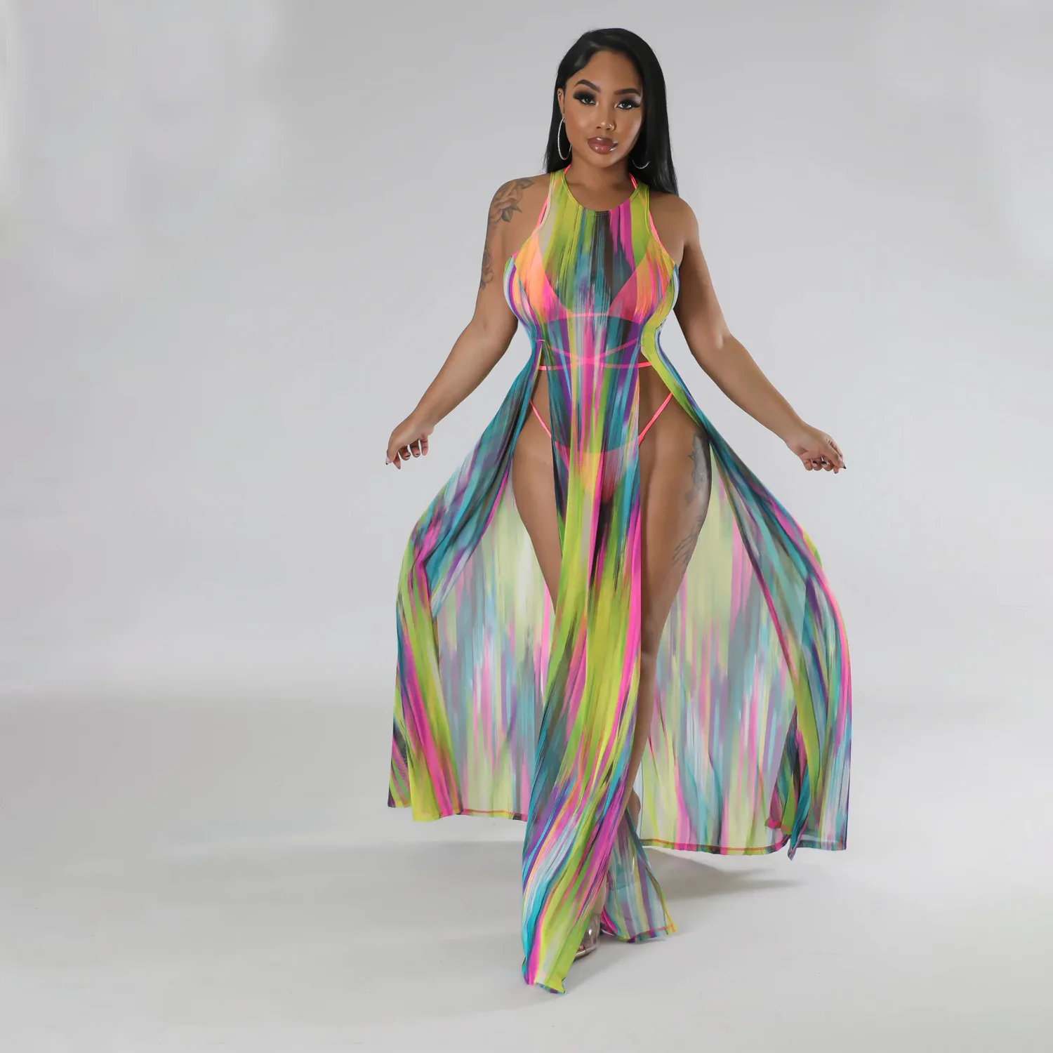 SKMY 夏の新作 レディース服 セクシーなメッシュ シースルー ノースリーブ スリット入りワンピースと水着の3点セット ビーチウェア