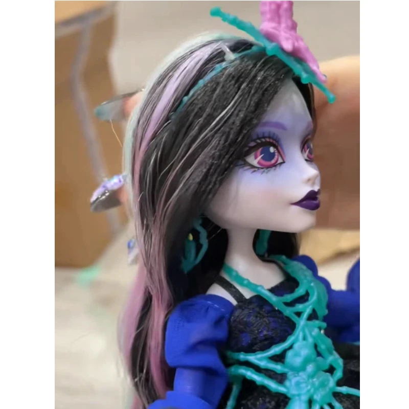 دمية Monster High Lenore Loomington Collector'S Edition، زخرفة لطيفة، هدايا مهرجان الأداء عالية التكلفة #3
