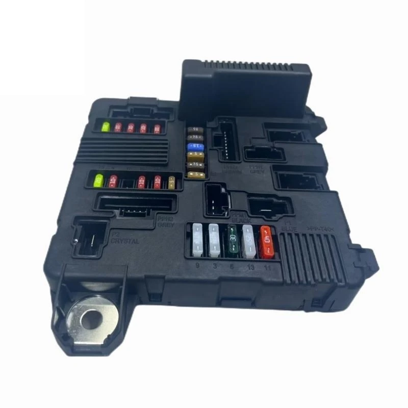 

37JE Engine Circuit Box for Scenic 2 S118399200F 8200306032C S118399200F G8200262385