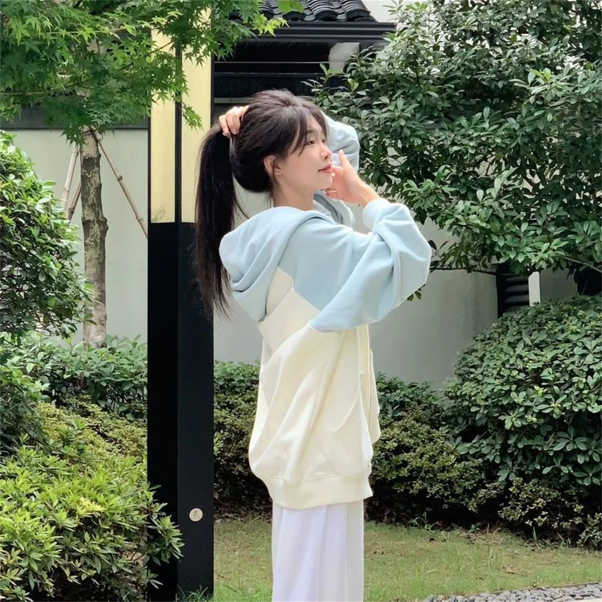 2025 Nuova felpa con cappuccio con cerniera stile Dopamine Academy Collezione di travestimento primaverile e autunnale Tendenze della moda casual Versatile