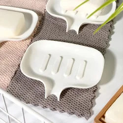 1pc white Soap box Japanese style simple and generous thickened plastic drain soap box square handmade soap box