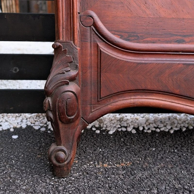 French Rococo style, rose wood veneer craftsmanship, solid wood bed