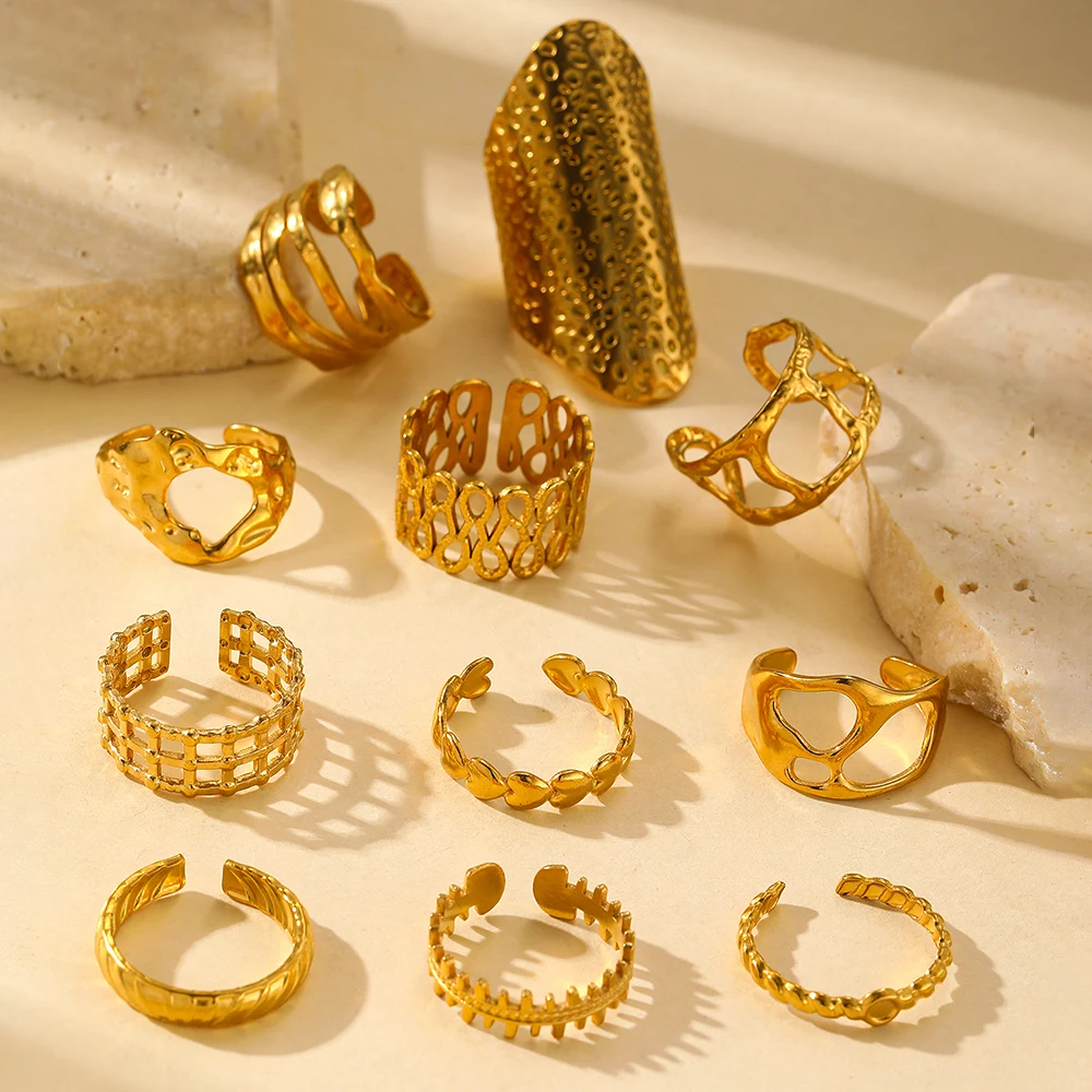 Stainless Steel Rings Trending Products Classic Atmosphere Fashion Openwork Engraving Fine Rings For Women Jewelry Unique Gifts