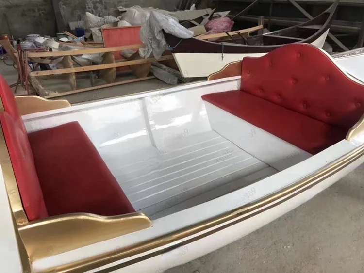 Customized Gondola wooden boat, glass fiber reinforced plastic water hand rowing boat, photography props, gondola European style