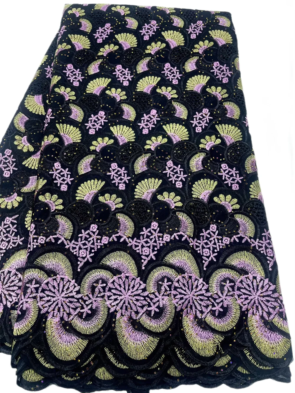 Goedkope Nigeriaanse stof, hoge kwaliteit, 2027, geborduurd, 100% katoen, 5 yards, Afrikaanse Zwitserse voilekant, elegante jurk voor dames.