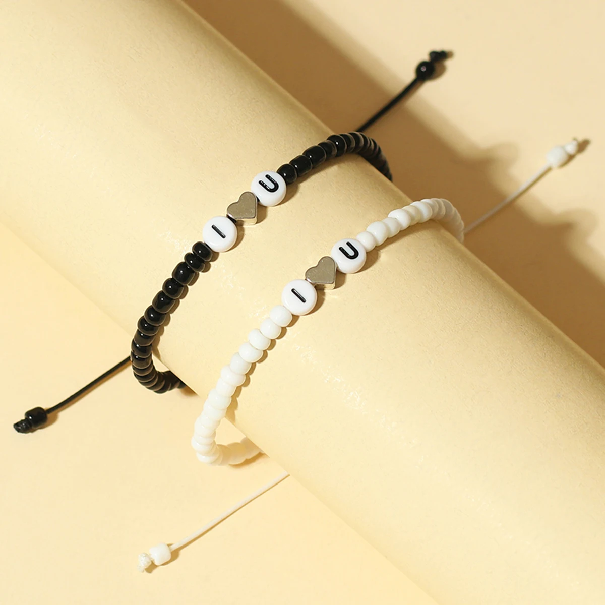 Adjustable Beaded Hand Cord 'I Love You' Couple Bracelets Fashionable Customizable Matching Wristwear for Lovers