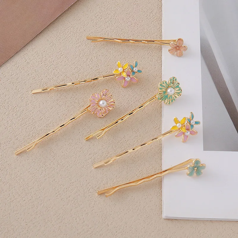 

Colorful Flower Hair Clips Bar Clip for Girls Side Bangs Versatile Cute Accessories Durable Kit