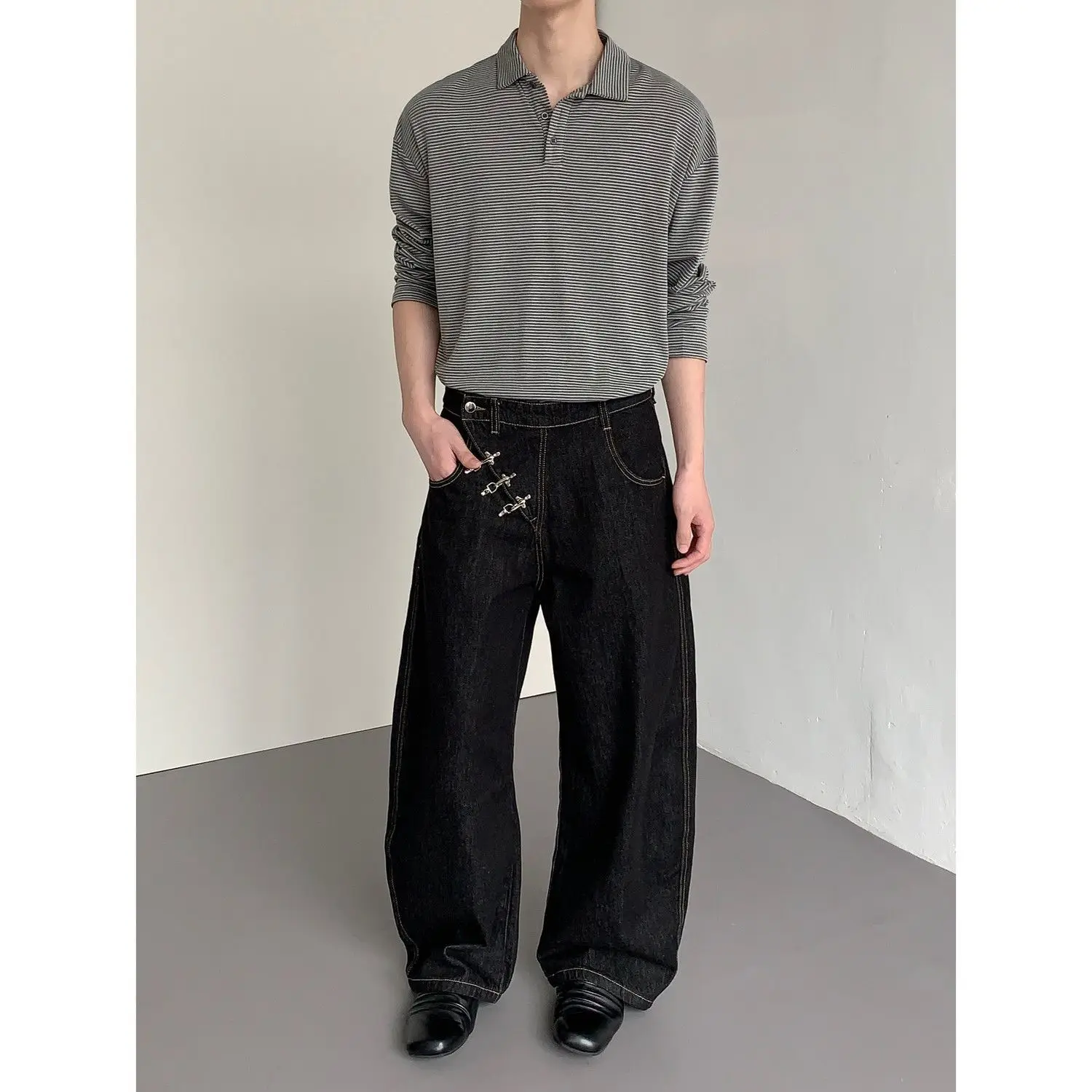 Men's Oblique Metal Buckle Design Black Jeans Spring Cowboy Y2k Trousers High Waisted Wide Leg Male Denim Pants