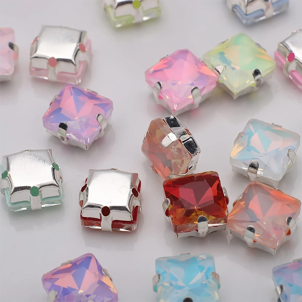 

Новинка 8 мм 20 шт. квадратная Хрустальная Пряжка четыре отверстия Краб дрель края ручная сшивка дрель «сделай сам» Аксессуары для ювелирных изделий материалы для свадебного платья