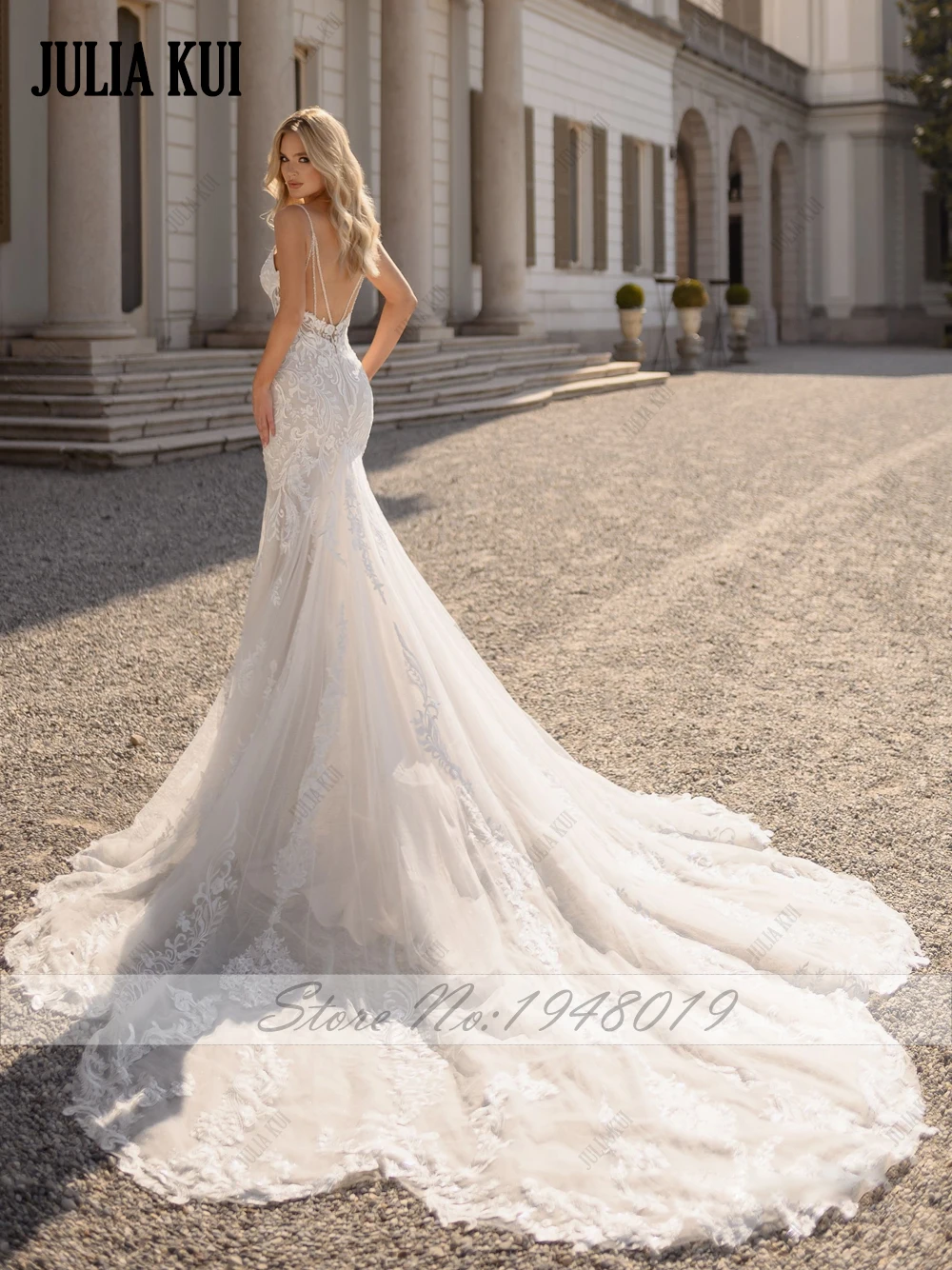 Julia Kui Custom Made Perline Perle Cinghie per spaghetti Abito da sposa a sirena Appliques Pizzo Vestido De Noiva Tromba Abiti da sposa