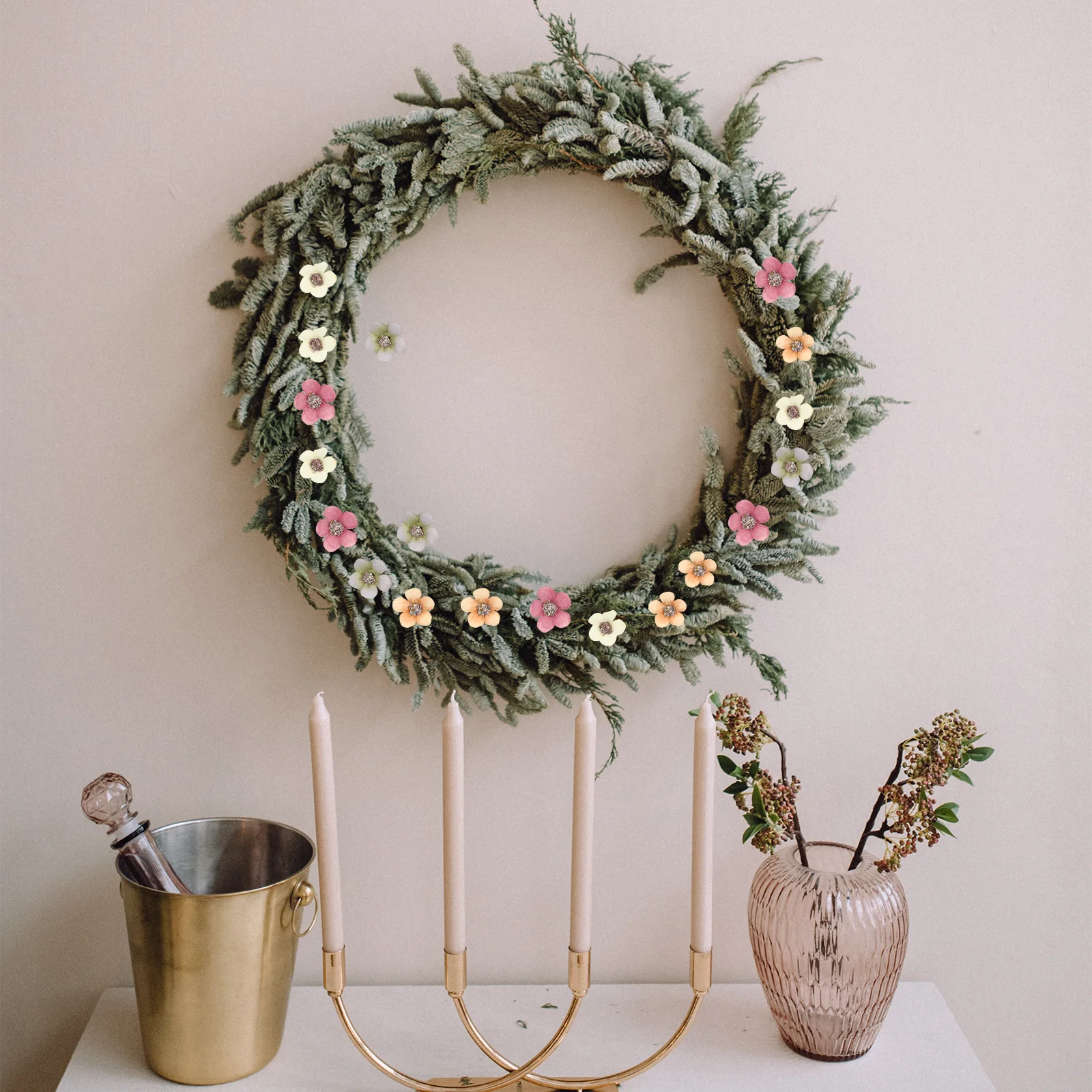 

100Pcs Mini Silk Flower Heads Artificial Daisy Mini Flowers for DIY Wreath Garland Wedding Decoration Fake Flowers Bulk