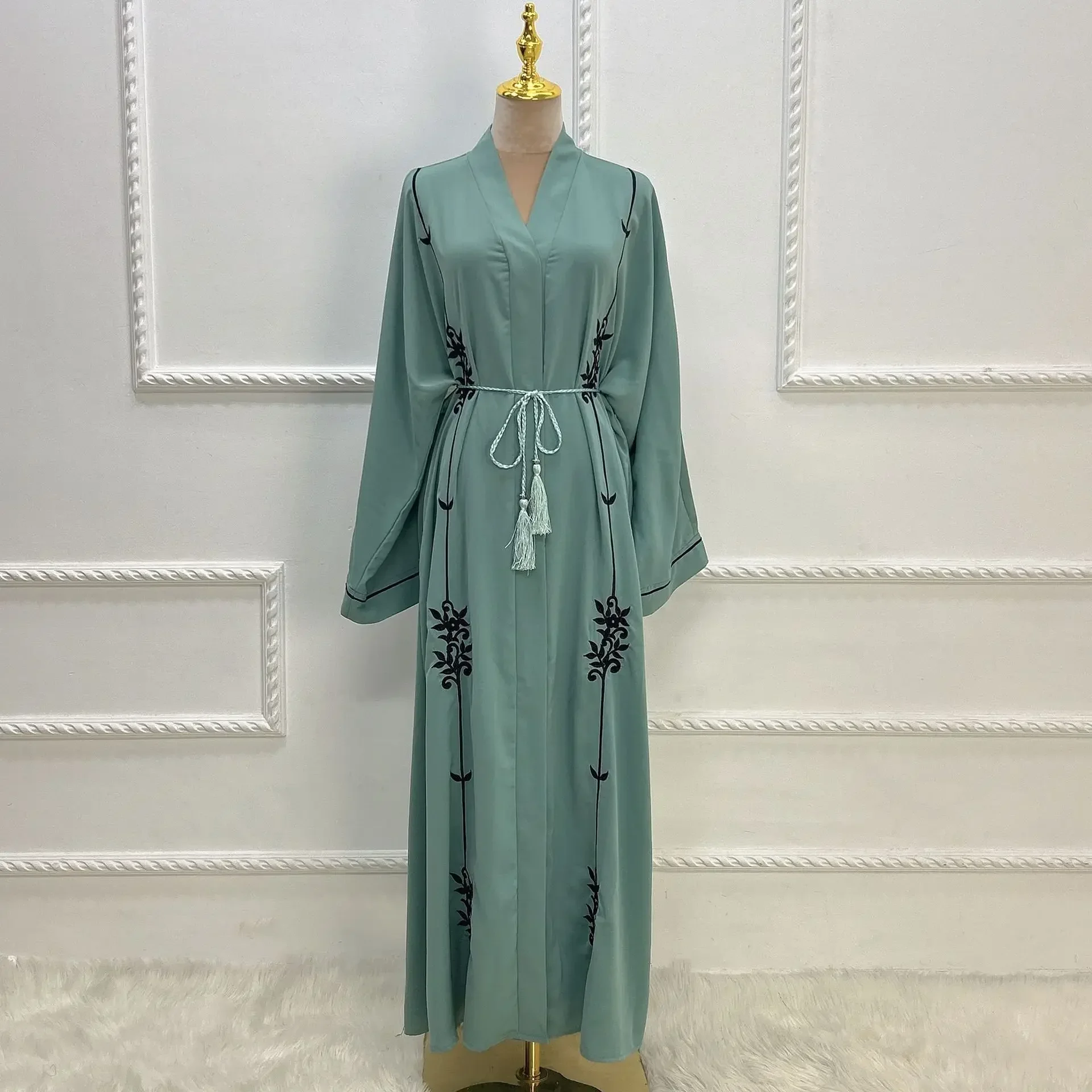 

Open Abayas for Muslim Women Dubai Islamic Woman Kimono Abaya Embroidery Arabic Long Dress Party Kaftan Turkey Ramadan Outfit