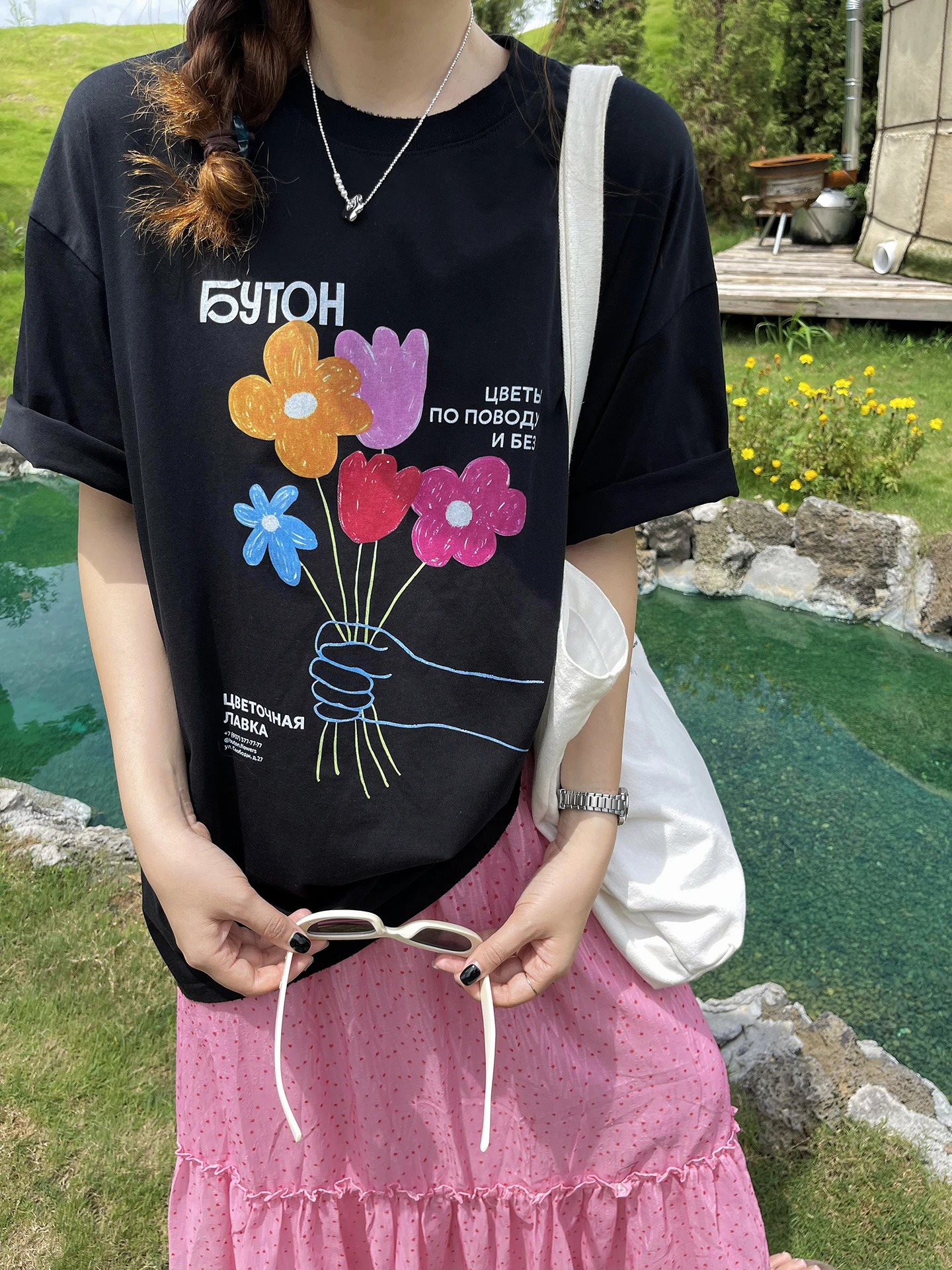 

Women's Loose ort Sve T-irt Summer 2025 New Sle Oversize Cover Butt Versatile Age-Defng Top Cotton Creative Print