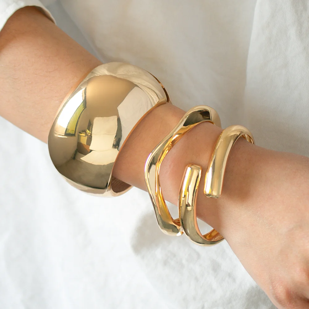 

GZJPEI Gold Color Punk Wide Spring Bangle Smooth Chunky Cuff Bracelet For Women For Men Unisex Jewelry Hip Hop Party Gifts 2025