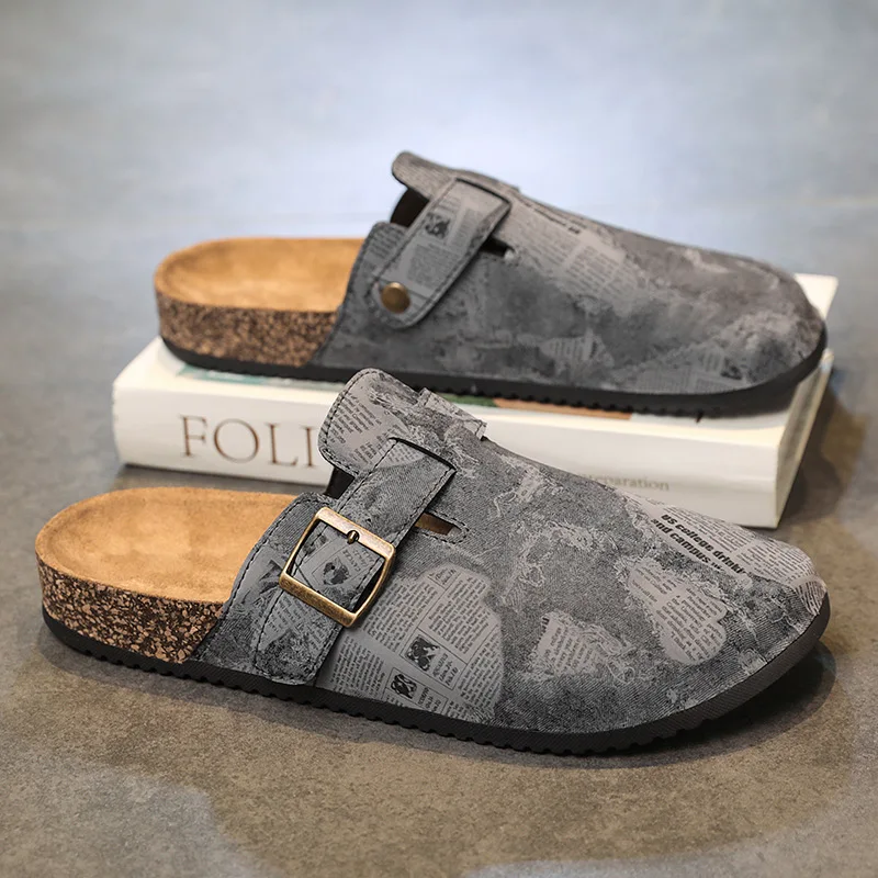 

Four Seasons Men's Slippers, Men's wooden clogs, Garden Shoes, wooden shoes, outdoor sliders, breathable new couple slippers