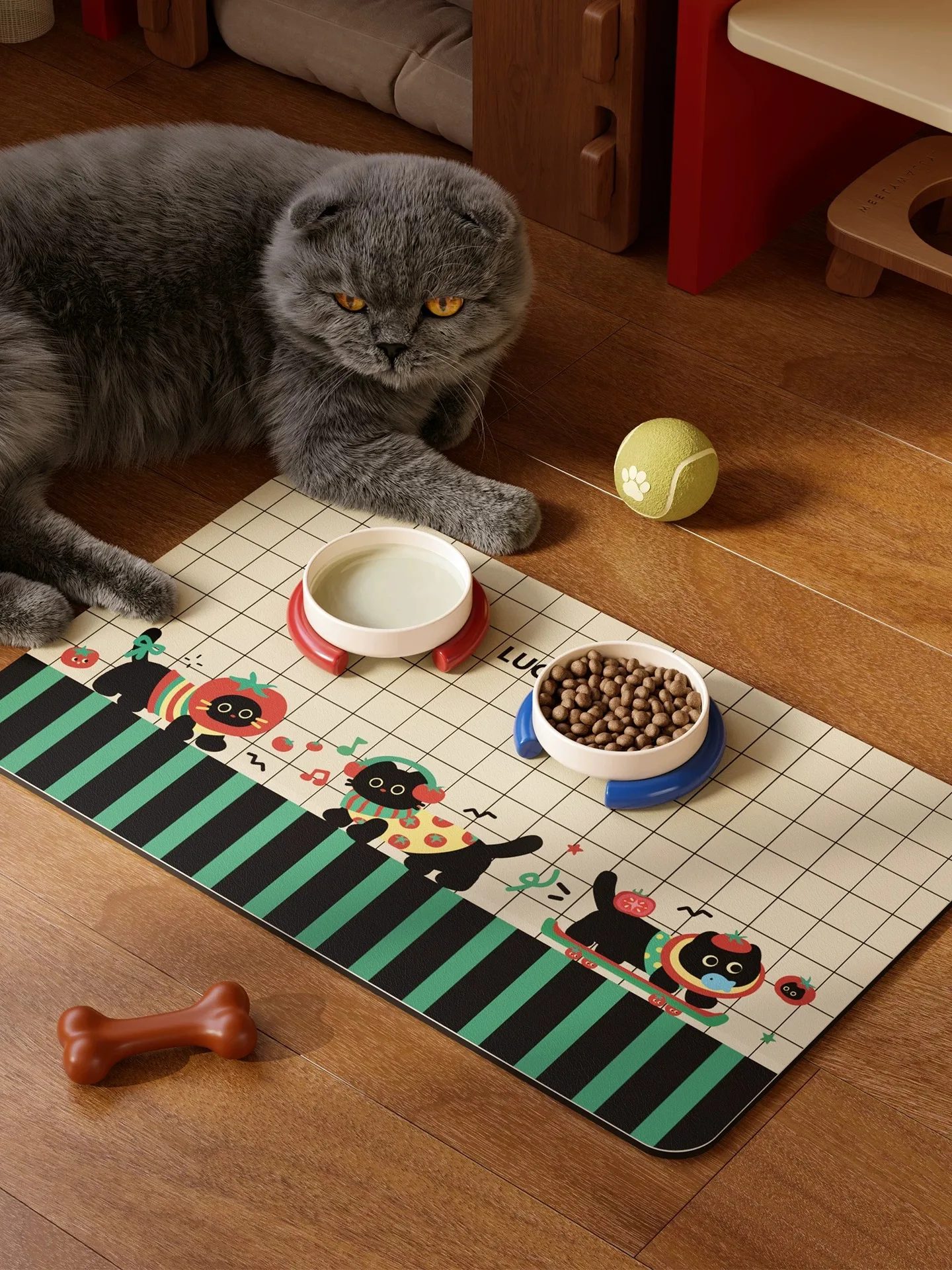 Cute Cartoon Cat Geometric Pet Feeding Mat Waterproof Oilproof Leather Dog Cat Food Bowl Placemat Floor Protector
