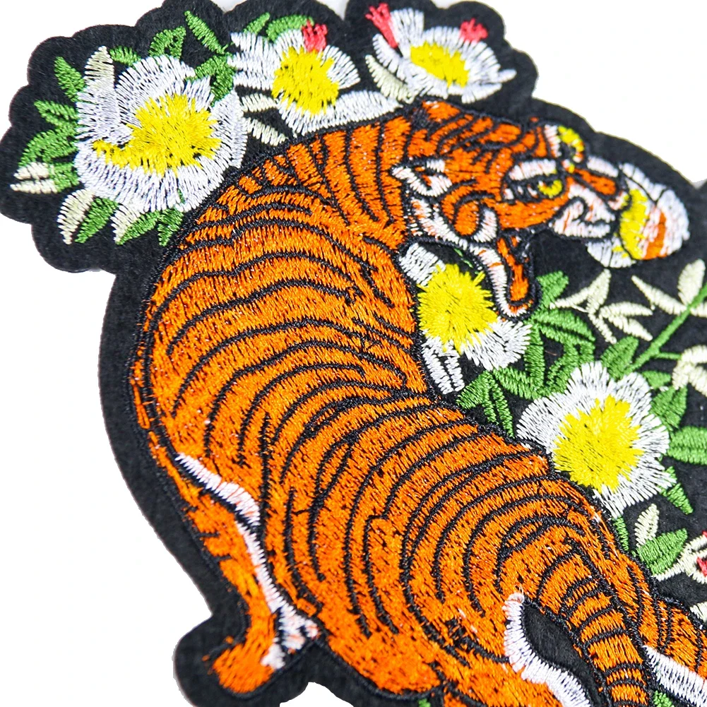 1 Pair of Tiger Flower Cloth Patch with Back Glue Embroidery Cloth Patch Iron on Embroidery Patch Accessories on Clothes