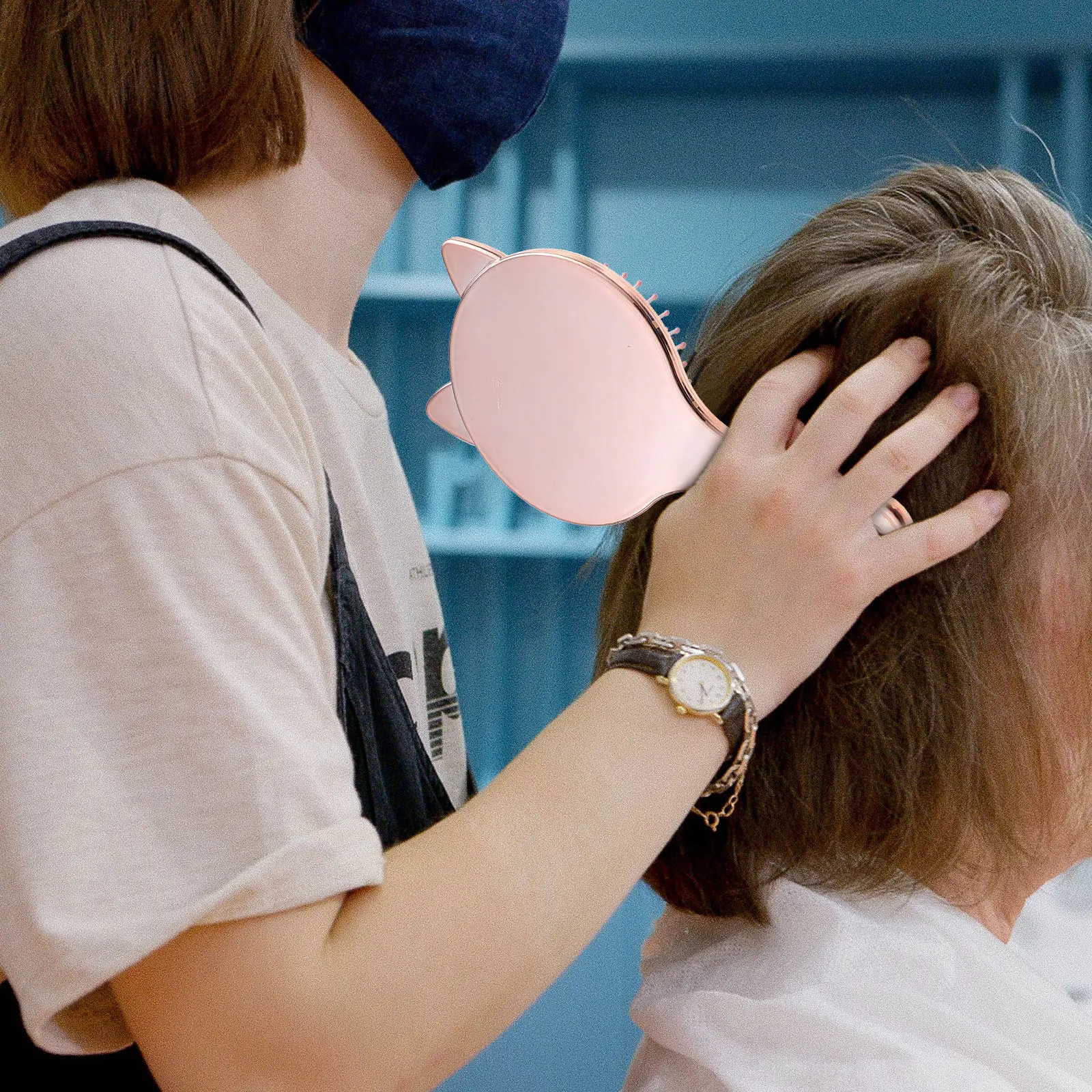 

Electric Plated Massage Comb Scalp Detangler Hair Brush for Curly Thick Thin Wet Dry Hair Portable Lightweight