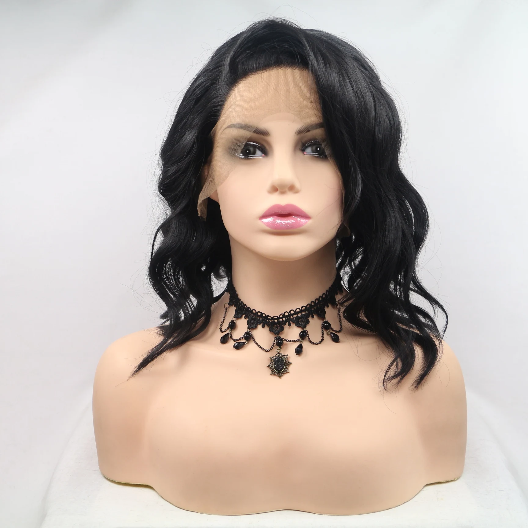 

Black color long curlywomen's wig with lace front high-temperature synthetic fiber party wig Side bangs white women lady wigs