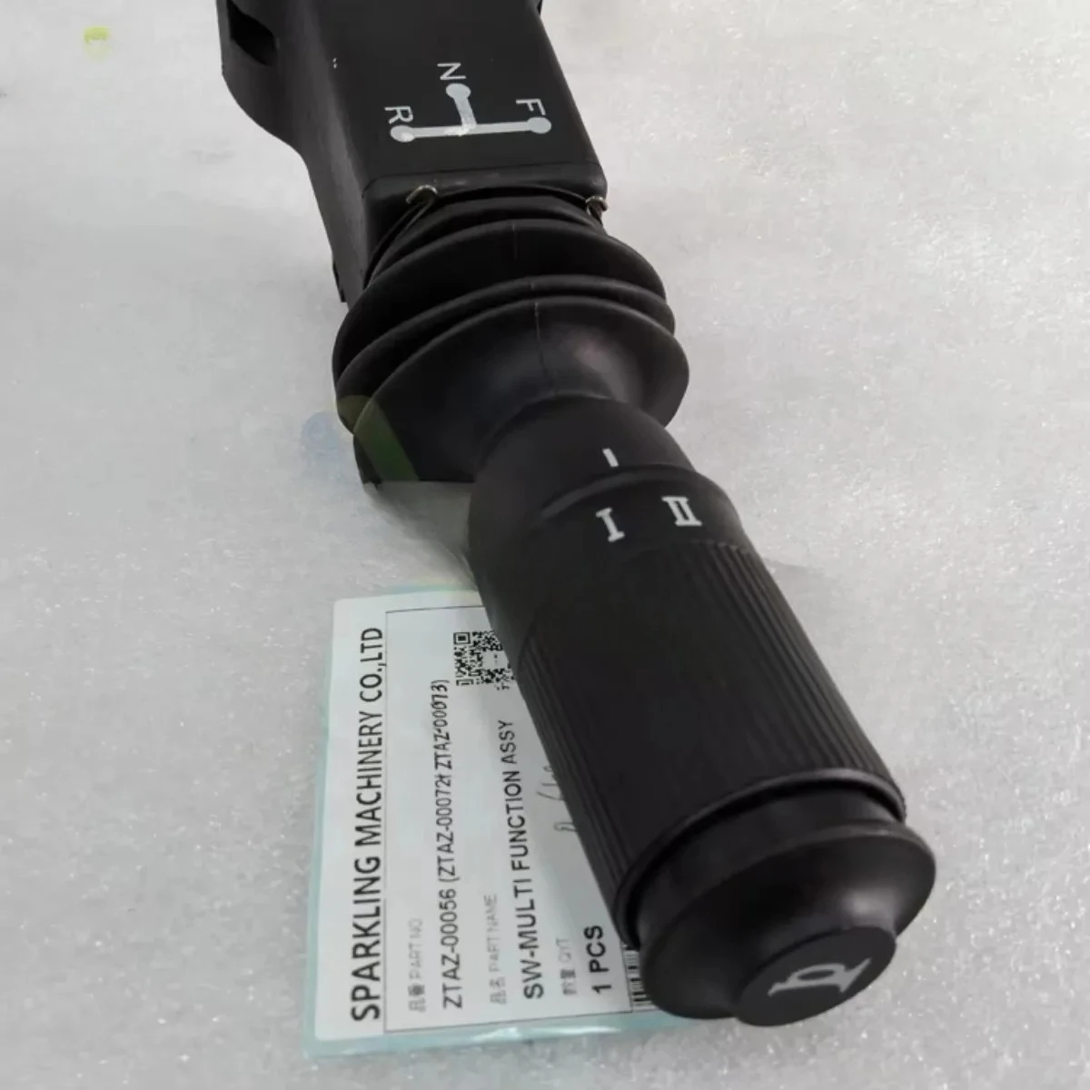 ZTAZ-00056 R55W-9 R55W-9A Pezzi di ricambio per escavatore ruota SW-Multi funzione LH ZTAZ-00056